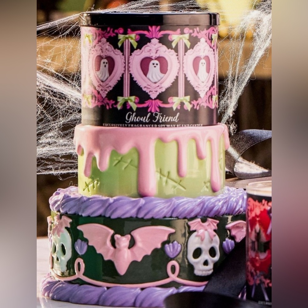 Halloween Cake Candle Holder set  💜💚💗